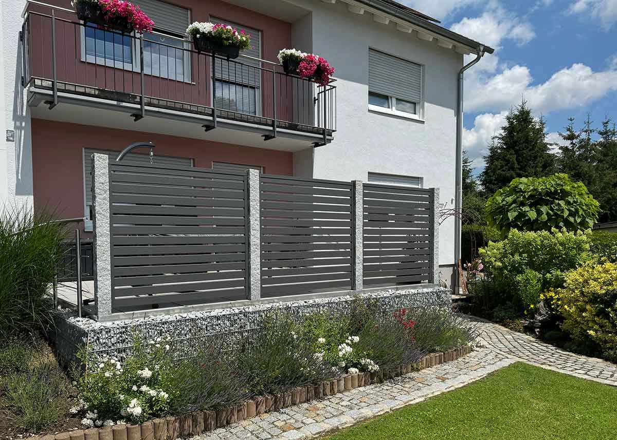 Zäune und Gartentore online kaufen bei ZAUN24