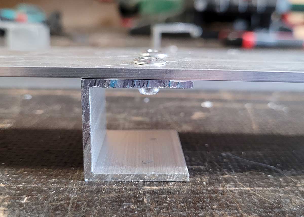 DIY IBC Container Regenfass Verkleidung Vernietung