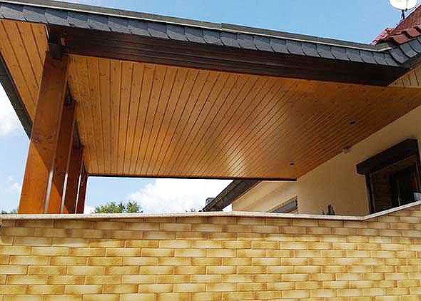 Außenpaneele aus hochwertigen Qualitäts-Kunststoff, nie mehr streichen, in Astfichte Holzoptik